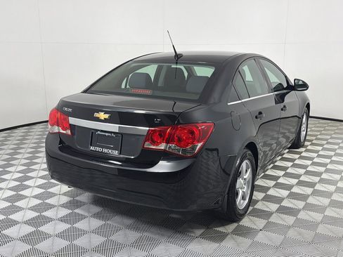 Used 2014 Chevrolet Cruze LT w/ Technology Package FWD image 5