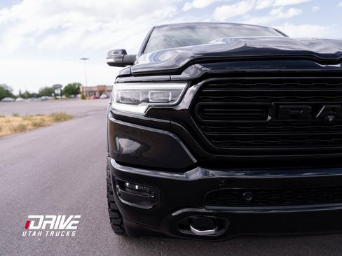 Used 2019 RAM 1500 Limited image 7