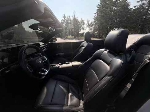 Used 2024 Ford Mustang GT Premium RWD image 11