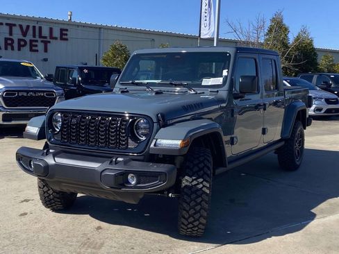 New 2026 Jeep Gladiator Mojave AWD/4WD image 3