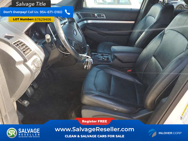 Used 2016 Ford Explorer XLT w/ Equipment Group 202A AWD/4WD image 9