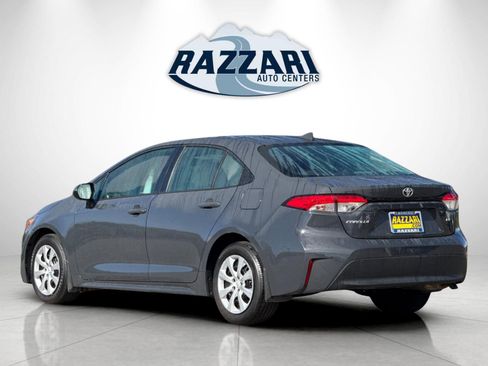 Used 2025 Toyota Corolla LE FWD image 5