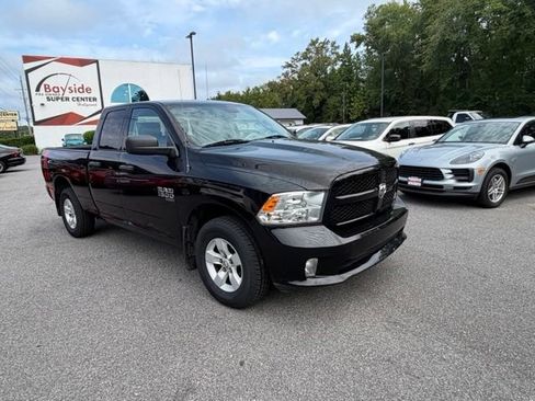 Used 2019 RAM 1500 Express AWD/4WD image 23