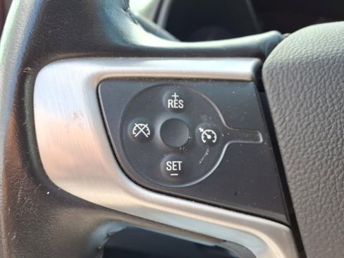 Used 2018 GMC Canyon SLE w/ SLE Convenience Package image 17