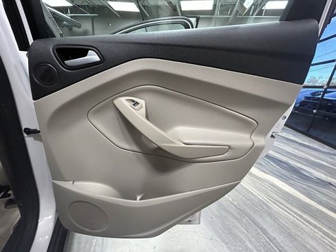 Used 2016 Ford C-MAX SEL w/ Equipment Group 302A image 41