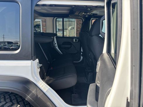 Used 2022 Jeep Wrangler Unlimited Sport image 13