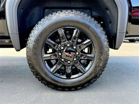 New 2026 GMC Sierra 3500 AT4 image 26