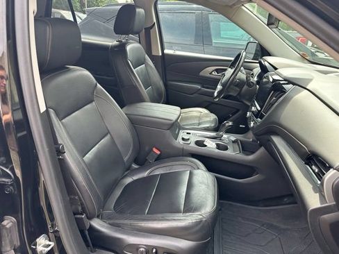 Used 2020 Chevrolet Traverse RS AWD/4WD image 33