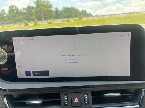 Used 2024 Lexus ES 350 w/ Premium Package FWD image 14