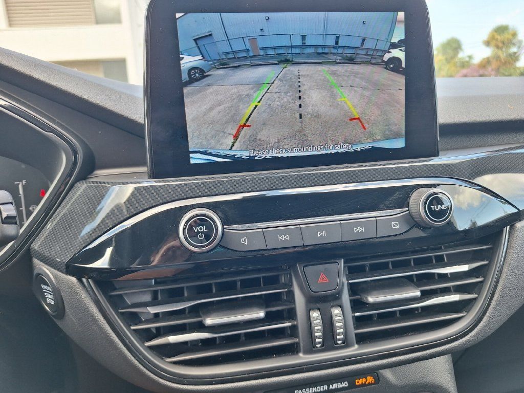 Used 2024 Ford Escape ST-Line FWD image 11