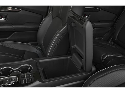 Used 2025 Honda Pilot Elite image 9