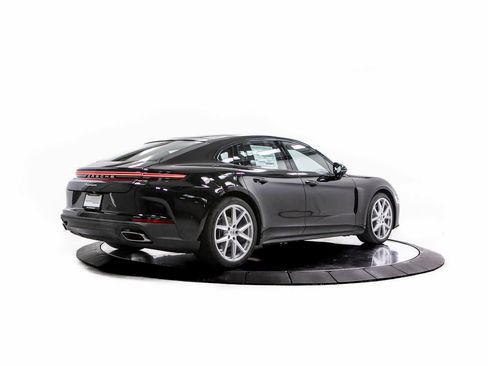 New 2026 Porsche Panamera image 7