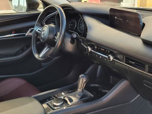 Used 2023 MAZDA MAZDA3 s image 28