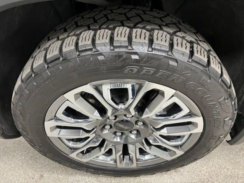 Used 2023 GMC Sierra 1500 Denali Ultimate AWD/4WD image 15