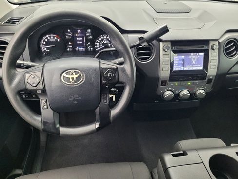 Used 2018 Toyota Tundra SR image 22