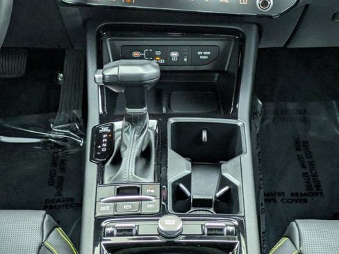 Used 2025 Kia K5 GT FWD image 18