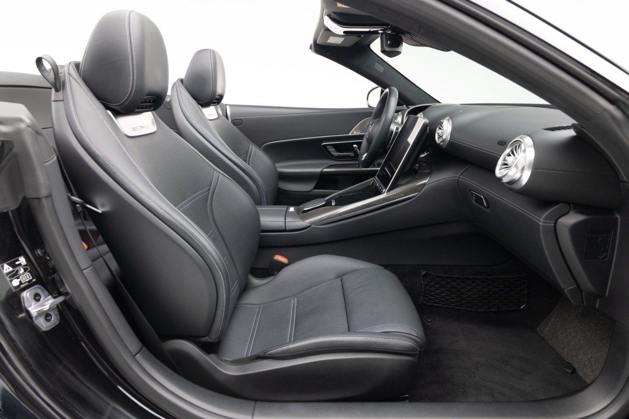 Used 2022 Mercedes-Benz SL 63 AMG 4MATIC w/ AMG Aerodynamic Package image 14