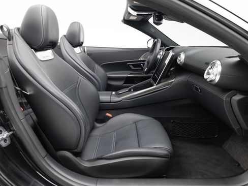 Used 2022 Mercedes-Benz SL 63 AMG 4MATIC w/ AMG Aerodynamic Package image 14