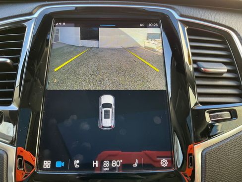 Certified 2023 Volvo XC90 B6 Plus w/ Protection Package image 26