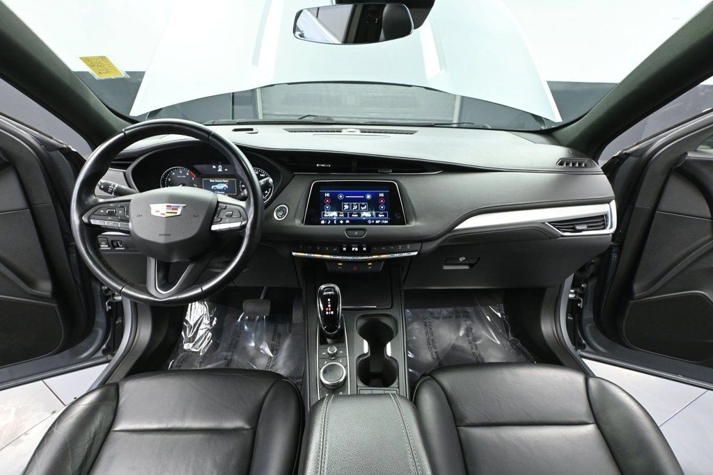 Used 2023 Cadillac XT4 Premium Luxury AWD/4WD image 19