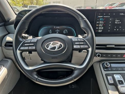 Used 2025 Hyundai Palisade SEL AWD/4WD image 18