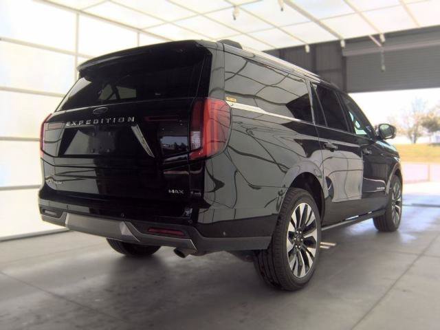 Certified 2025 Ford Expedition Max Platinum w/ Driver's Package AWD/4WD image 3
