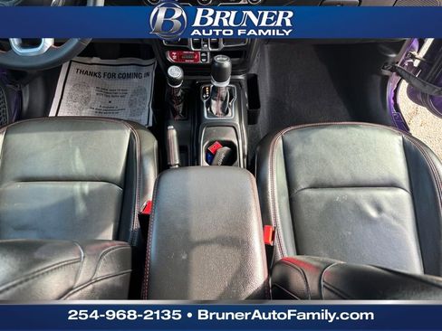 Used 2023 Jeep Wrangler Unlimited Rubicon w/ Xtreme 35 Tire Package image 20