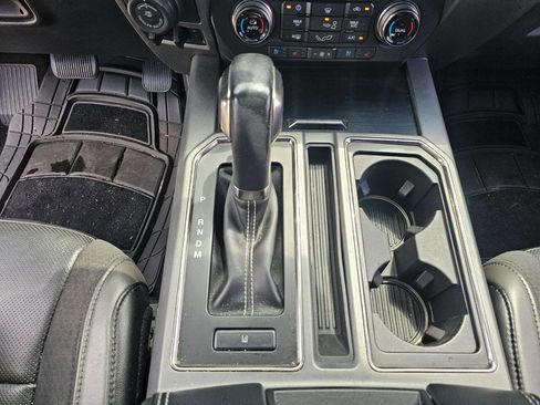 Used 2019 Ford F150 Raptor w/ Equipment Group 802A Luxury image 32