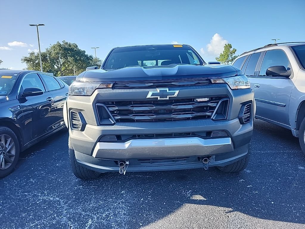 Used 2024 Chevrolet Colorado Trail Boss w/ Advanced Trailering Package AWD/4WD image 8