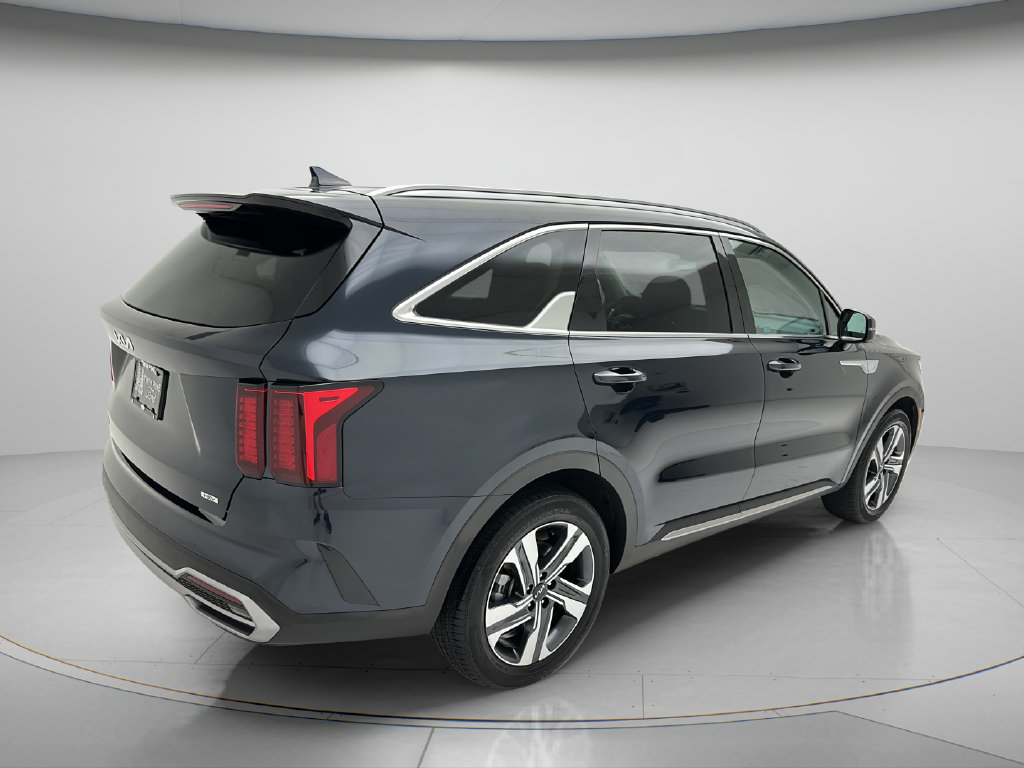 Used 2024 Kia Sorento EX AWD/4WD image 6