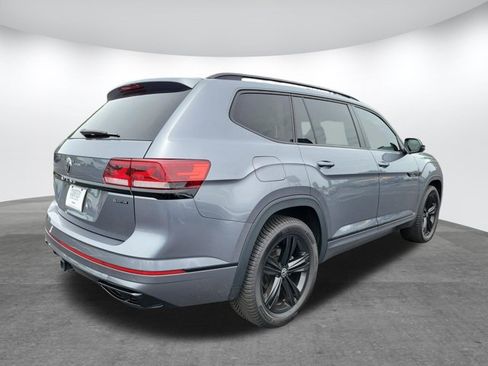 Used 2023 Volkswagen Atlas SEL R-Line AWD/4WD image 5