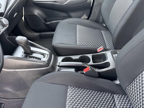 Used 2023 Nissan Versa S w/ S Plus Package image 21