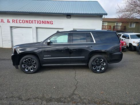 Used 2019 GMC Yukon Denali w/ Denali Ultimate Package image 45