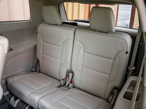 Used 2020 GMC Acadia Denali w/ Denali Ultimate Package image 21