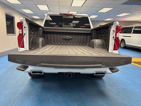 New 2026 Chevrolet Silverado 1500 High Country w/ Technology Package AWD/4WD image 8