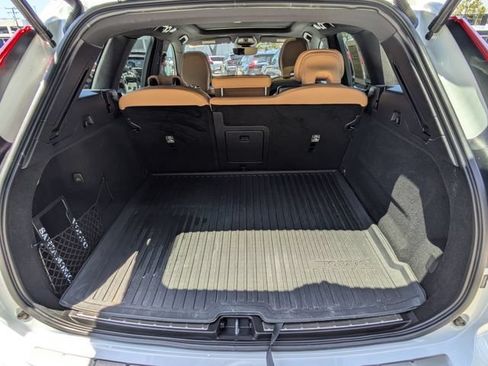 Certified 2023 Volvo XC60 B6 Ultimate w/ Protection Package Premier AWD/4WD image 27