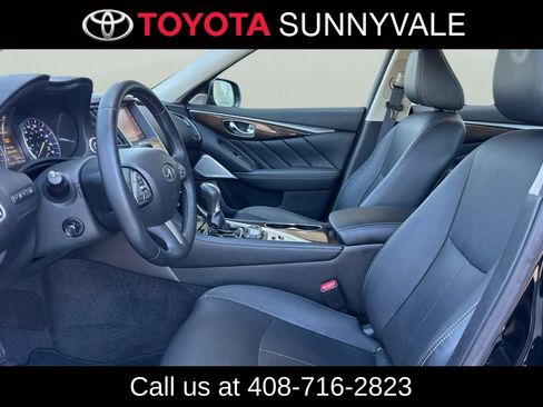 Used 2017 INFINITI Q50 Hybrid w/ Technology Package RWD image 14