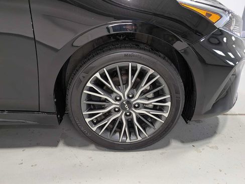 Certified 2024 Kia Forte GT-Line FWD image 3