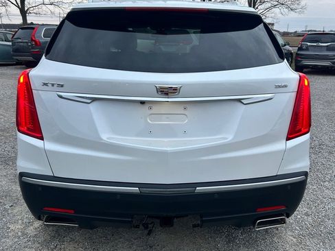 Used 2018 Cadillac XT5 Luxury w/ Driver Awareness Package image 4