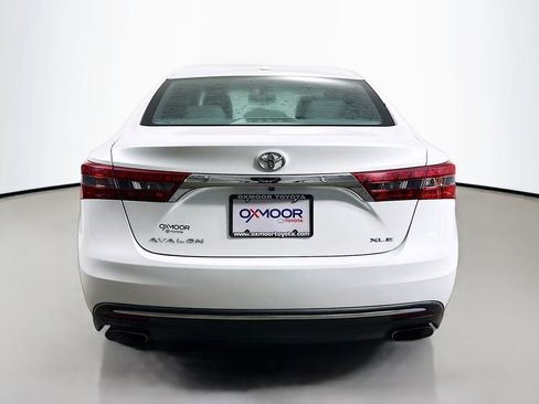 Used 2016 Toyota Avalon XLE Plus image 6