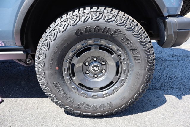 Used 2025 Ford Bronco Badlands w/ Sasquatch Package AWD/4WD image 57