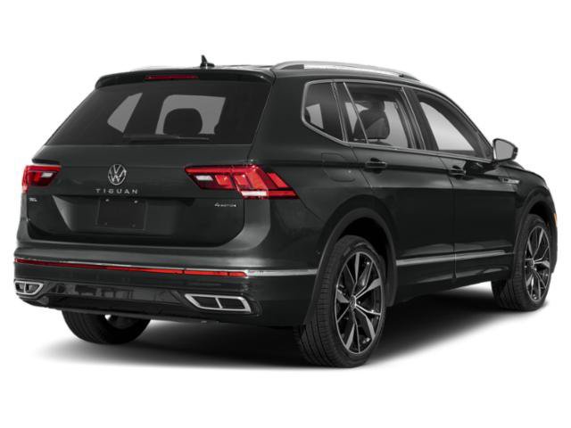 Used 2024 Volkswagen Tiguan SE R-Line FWD image 2