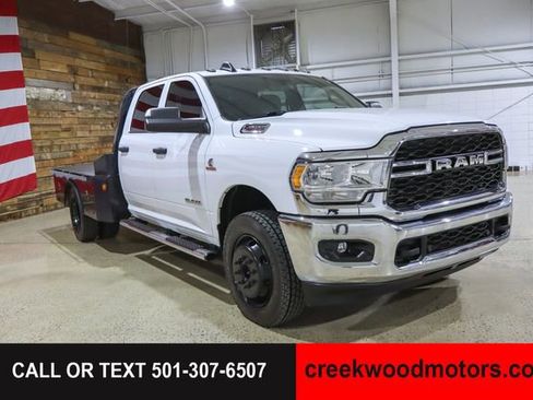 Used 2022 RAM 3500 Tradesman w/ Chrome Appearance Group AWD/4WD image 54