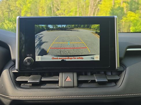 Used 2024 Toyota RAV4 XLE image 20