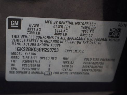 Used 2016 GMC Yukon SLT w/ HD Trailering Package image 35