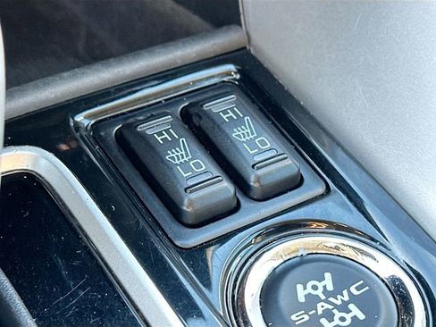 Used 2023 Mitsubishi Eclipse Cross LE image 19