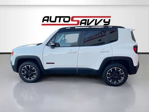 Used 2023 Jeep Renegade Trailhawk AWD/4WD image 4