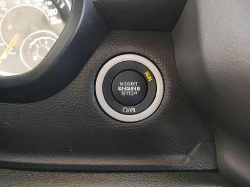 Used 2022 RAM 1500 Big Horn image 37