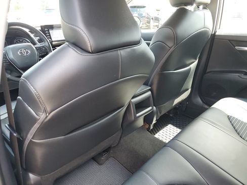 Used 2024 Toyota Camry SE FWD image 26