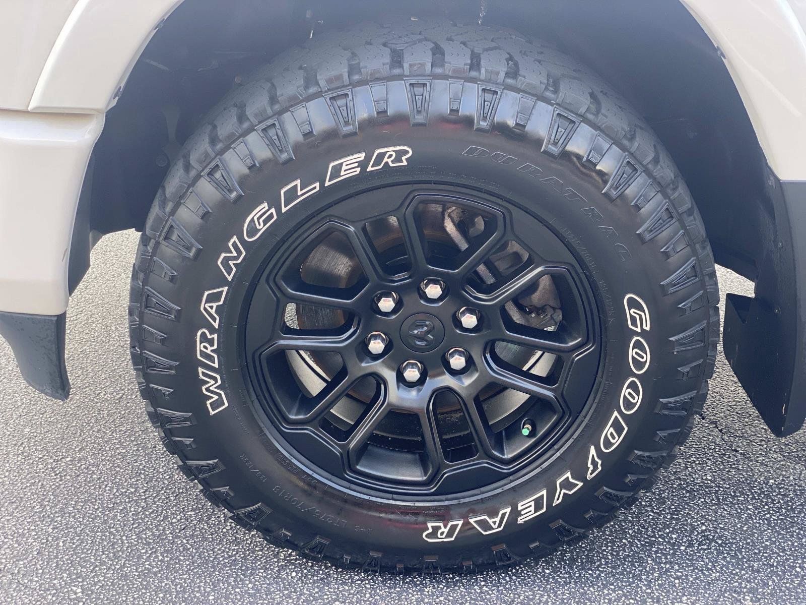 Used 2022 RAM 1500 Limited AWD/4WD image 13
